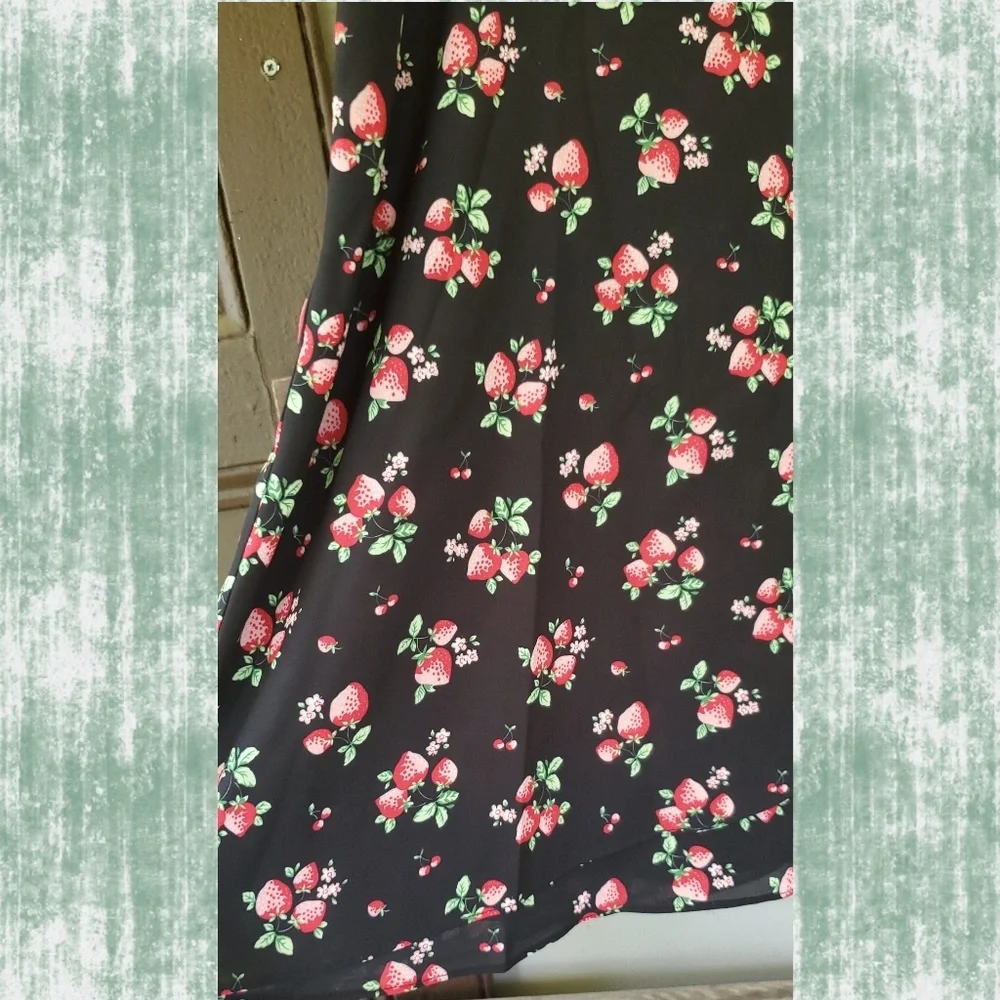 Review Australia Strawberry Patch Fields skirt Boho Chic Pinup Retro